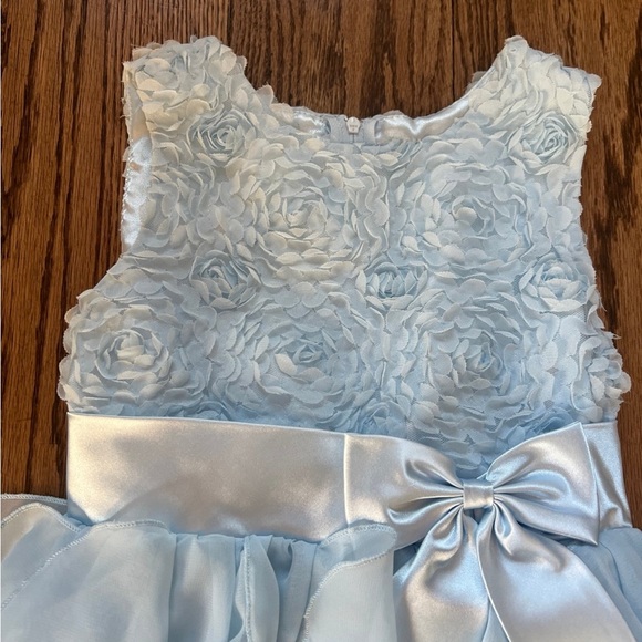 Size 7 girls dress - Picture 3 of 6